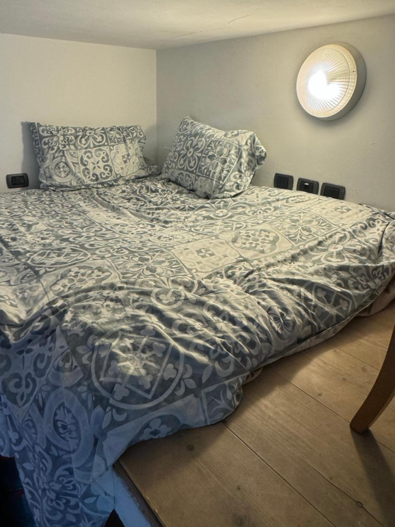 Free 30 Minutes Preemptive Cognitive Disconnect Therapy Price Location Real Duomo Palace Mini Suite Милано Екстериор снимка