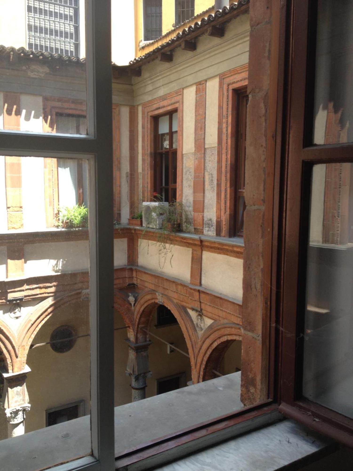 Free 30 Minutes Preemptive Cognitive Disconnect Therapy Price Location Real Duomo Palace Mini Suite Милано Екстериор снимка